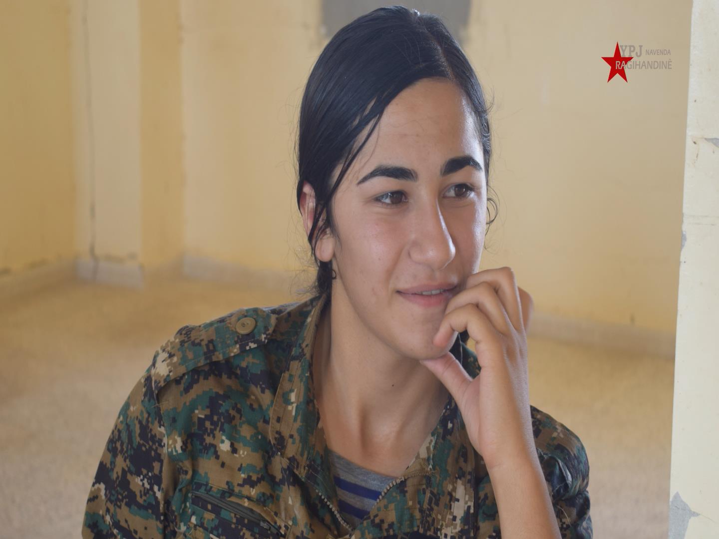 لمحة عن حياة المناضلة الشهيدة دلفين قامشلو