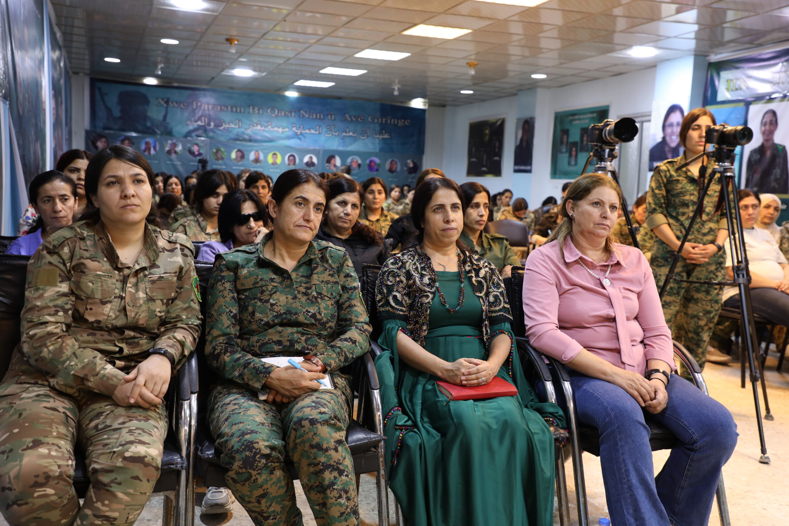 «مؤتمرنا هو تأكيد على ثورة المرأة»