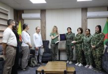 وفد من الناشطين الألمان يزور وحدات حماية المرأة (YPJ).