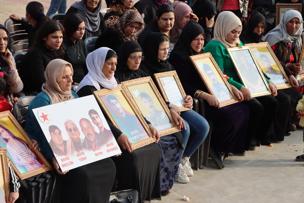 People in the city of Qamishlo remember the martyrs of November