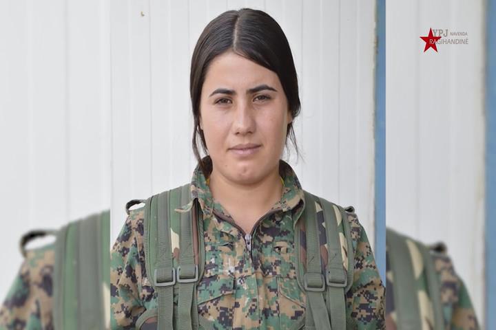 Portreya Şehîd Şîlan Kobanê