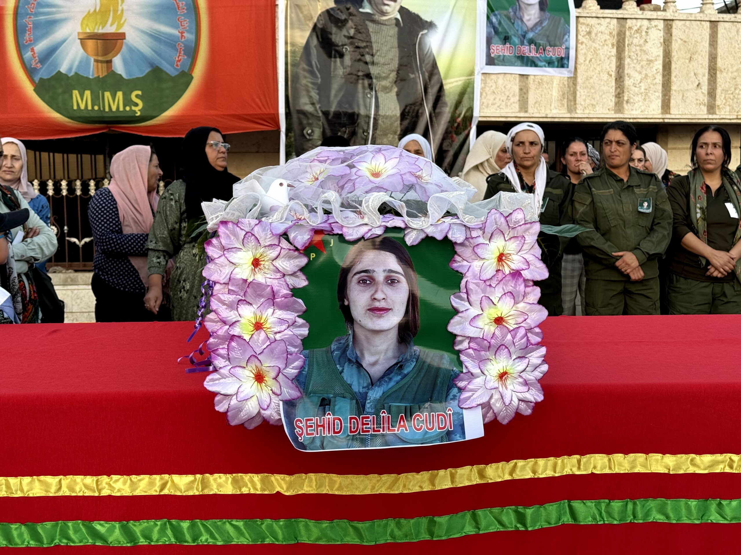 Hundreds of Residents in Derik City Bury Martyr Dalila Judi.