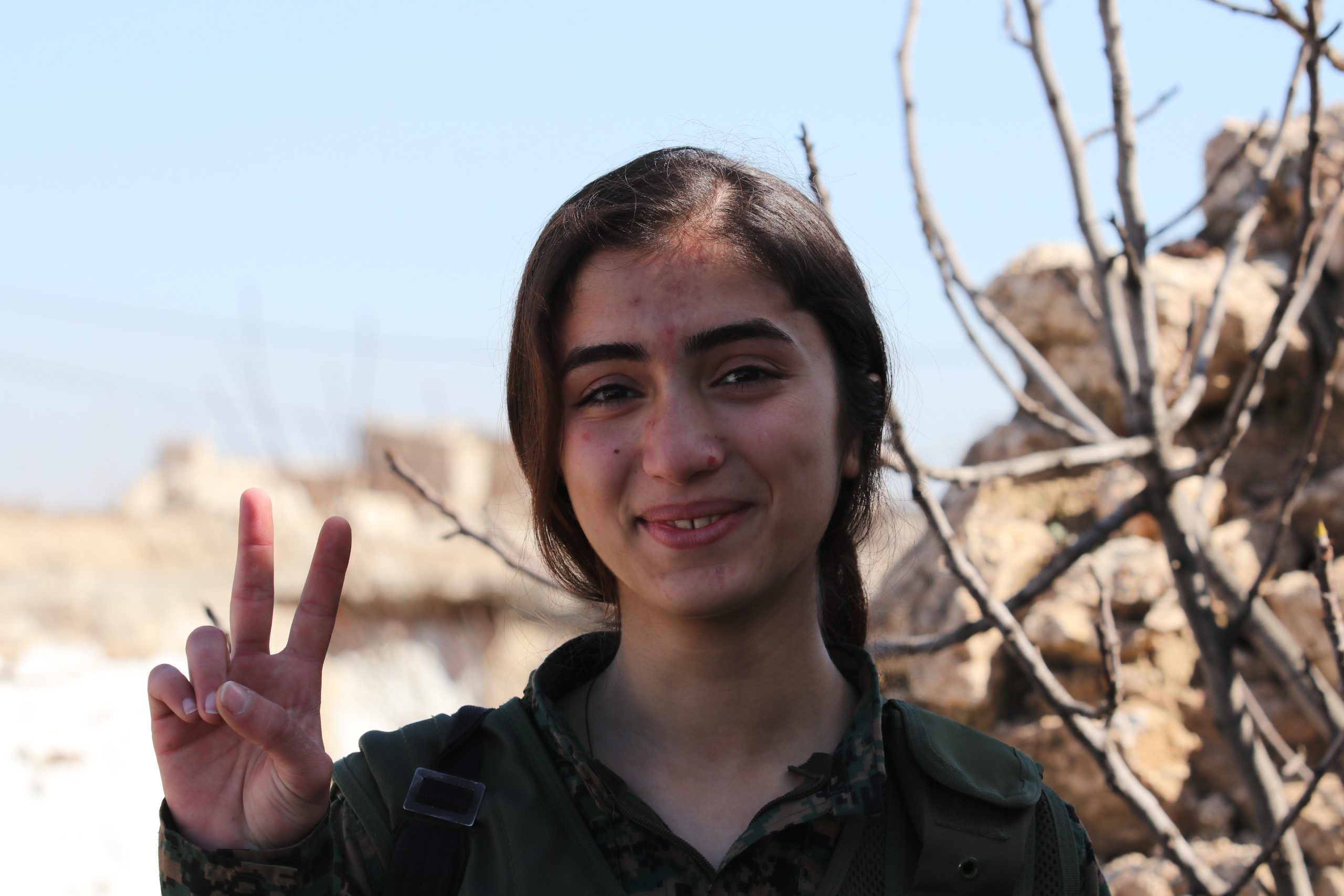 YPJ Fighter Extends March 8 Greetings to Women