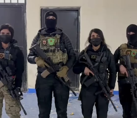 Hêzên YPJ’ ê û QSD’ê Girtîgeha Reqayê Diparêzin û Hewldana Reva yê Çeteyan Têk Dibin
