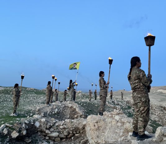 Li Pê Şopa Kawa Yê Hesinkar