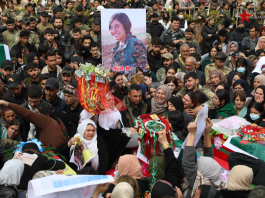 Merasîma cenazeyê 3 şehîdan li bajarê Dêrikê