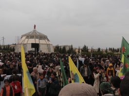 Li Kobanê ji bo 5 şervanên azadiyê merasîm hat lidarxistin