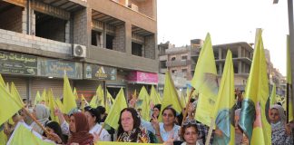 Bi Sedan Şêniyên Hesekê Ji Bo Azadiya Fîzîkî Ya Rêber APO Meşiyan