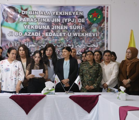 Komxebata “Jina Sûrî Yekdibe” Rola Wê Ya Pêşerojê û Tevlîbûna “YPJ”ê Ji Bo Artêşê Nîqaş Dike.
