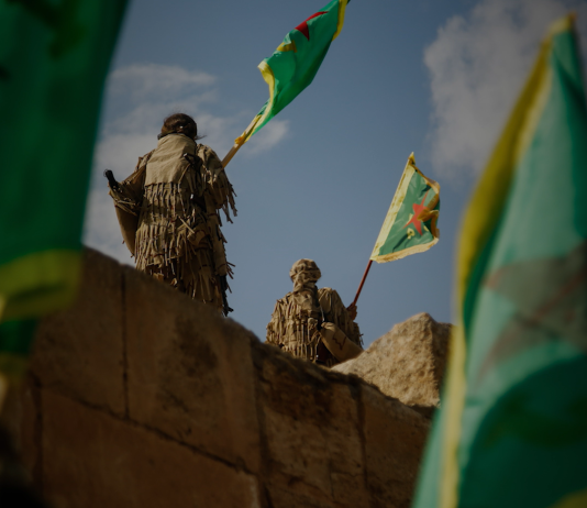 Şoreşa Rojava bi destê jinên berxwedêr hat parastin