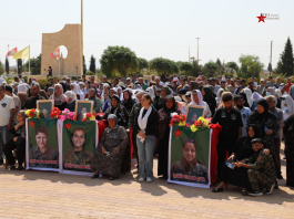 Merasîmên bîranînê yên fermî ji bo sê şervanên YPJ li bajarê Hesekê