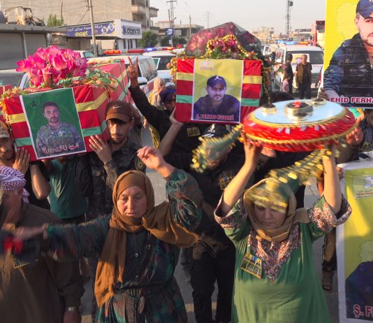 Li Kobanê Merasîma 8 Şehîdên Ku li Goristana Şehîd Dicle Hat Oxirkirin